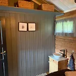 Skogshorn Chalet Markegardlian